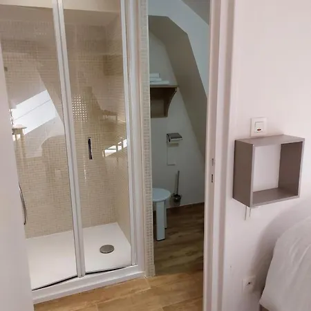 Logis Restaurant Le Relais De L'abbaye ホテル