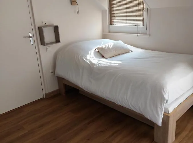 Logis Restaurant Le Relais De L'abbaye Saint-Evroult-Notre-Dame-du-Bois